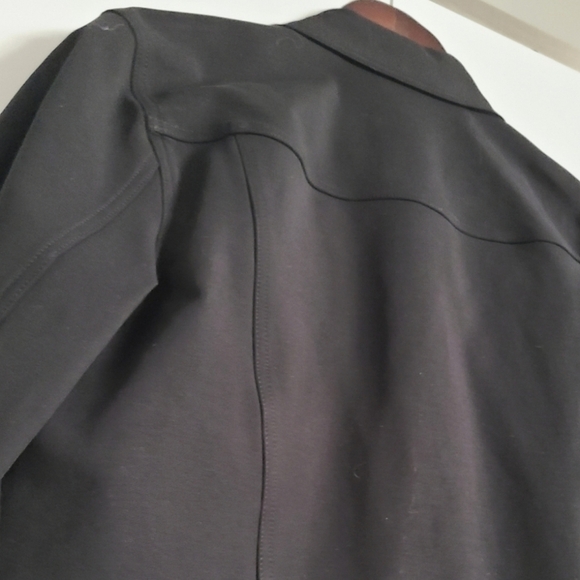 Theory Cropped Denim Jacket, Size Large, Black, NWT - Picture 10 of 14